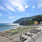 2 Bedroom Cozy In * Moneglia