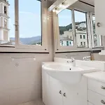 2 Bedroom Cozy In