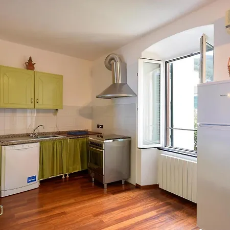 In With House Sea View Apartment *