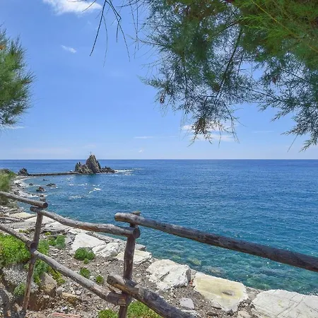 In With House Sea View Moneglia